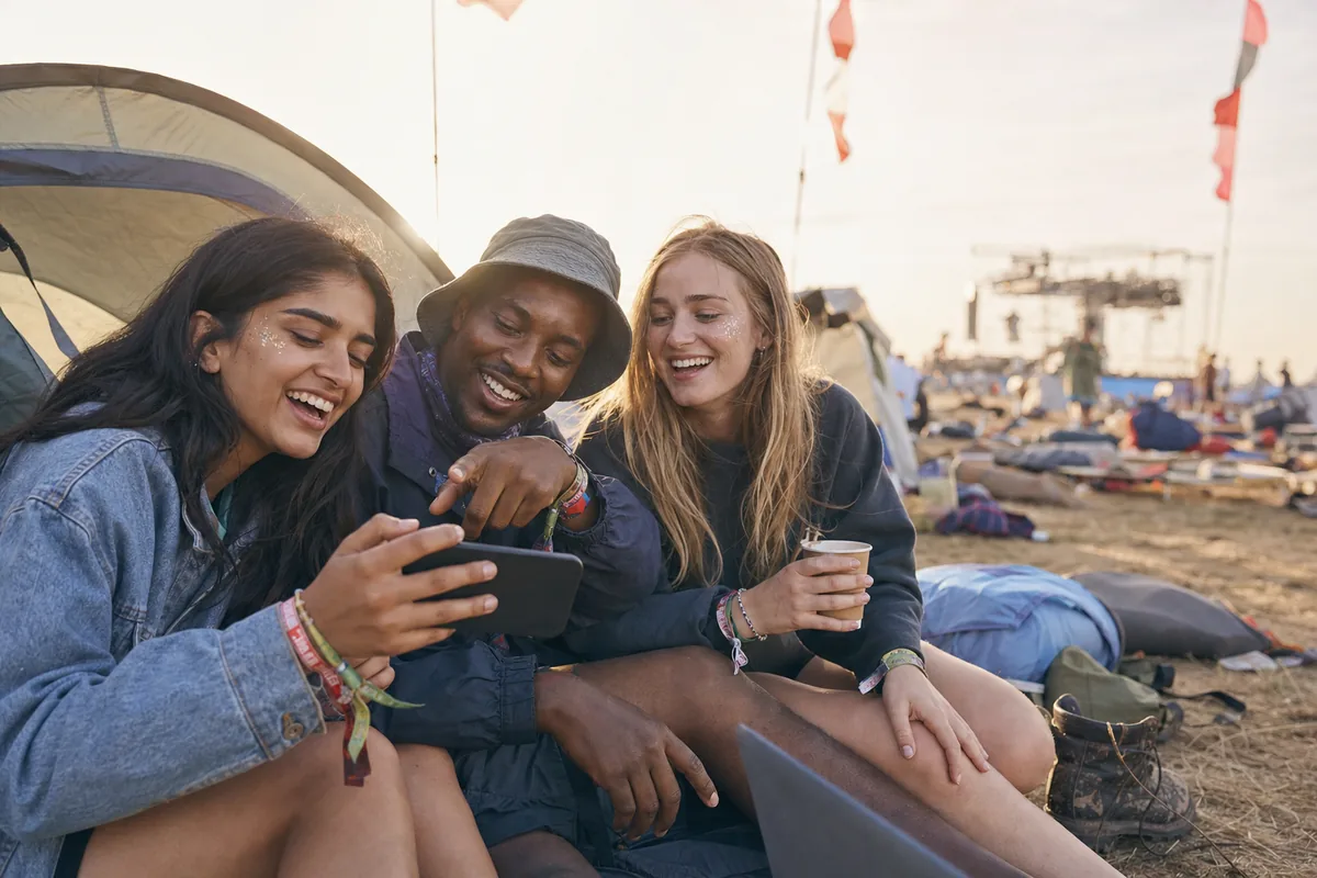 Festival Marketing: A 30-Day Plan to Turn Photo Shares Into Tickets